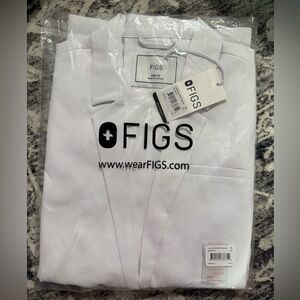 Figs White Bellevue Short Lab Coat BNWT